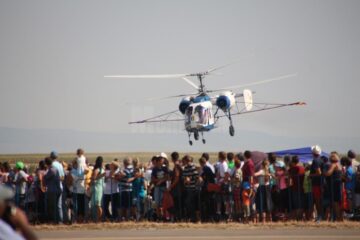 Mii de spectatori au asistat la un miting aviatic de excepție pe Aeroportul „Ștefan cel Mare” Suceava