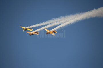 Mii de spectatori au asistat la un miting aviatic de excepție pe Aeroportul „Ștefan cel Mare” Suceava
