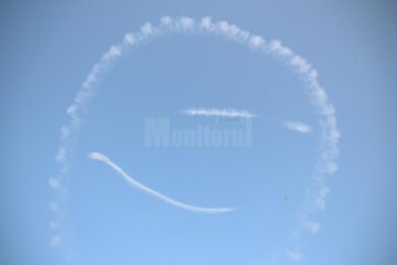 Mii de spectatori au asistat la un miting aviatic de excepție pe Aeroportul „Ștefan cel Mare” Suceava