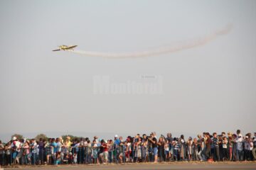Mii de spectatori au asistat la un miting aviatic de excepție pe Aeroportul „Ștefan cel Mare” Suceava