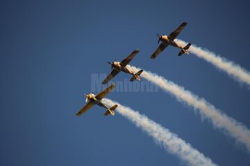 Mii de spectatori au asistat la un miting aviatic de excepție pe Aeroportul „Ștefan cel Mare” Suceava