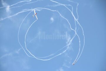 Mii de spectatori au asistat la un miting aviatic de excepție pe Aeroportul „Ștefan cel Mare” Suceava