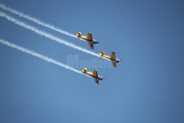 Mii de spectatori au asistat la un miting aviatic de excepție pe Aeroportul „Ștefan cel Mare” Suceava