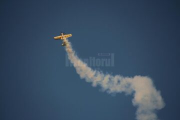 Mii de spectatori au asistat la un miting aviatic de excepție pe Aeroportul „Ștefan cel Mare” Suceava