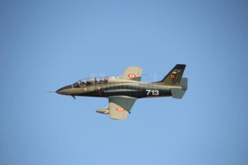 Apariție de senzație a avioanelor militare