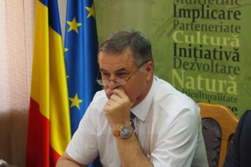 Vicepreședintele CJ Viorel Seredenciuc: ”Dacă doriți ca vechea conducere a CJ să doarmă liniștită acasă, lăsați-o mai ușor cu gropile de gunoi”