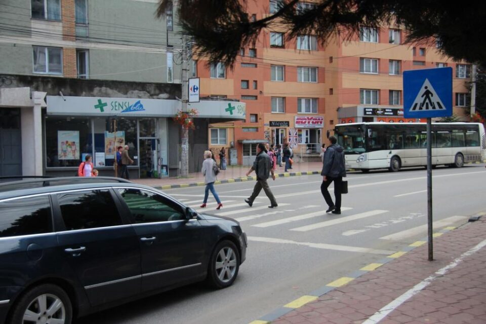 Accidentul a avut loc pe o trecere de pietoni din municipiul Suceava
