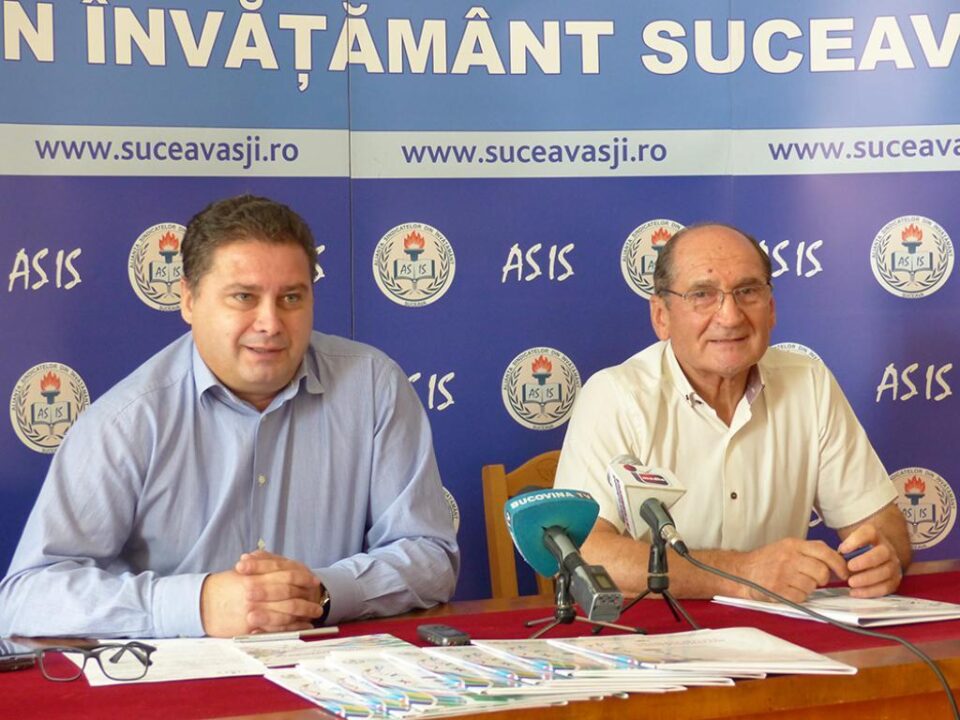 Prof. Giani Leonte, președintele ASIS, și prof. Dumitru Irimia, vicepreședintele Alianței