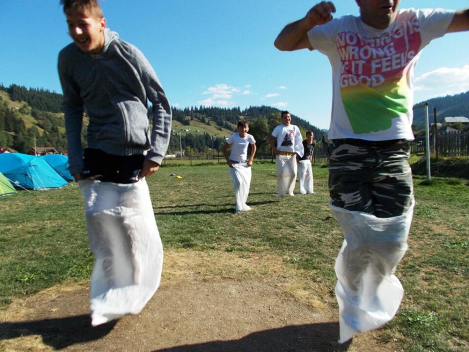 Polițiștii au încheiat un nou sezon de tabere de vară pentru copii