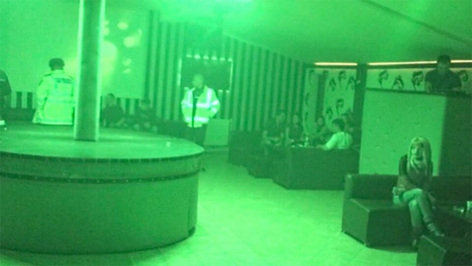 Razii ale poliției la Fălticeni și Adâncata, două zone cu grad de violență ridicat