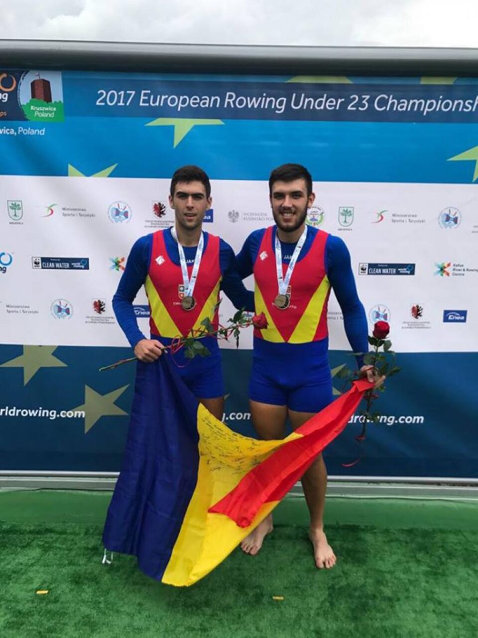 15 canotori ce provin din județul Suceava au câștigat medalii la europenele de tineret