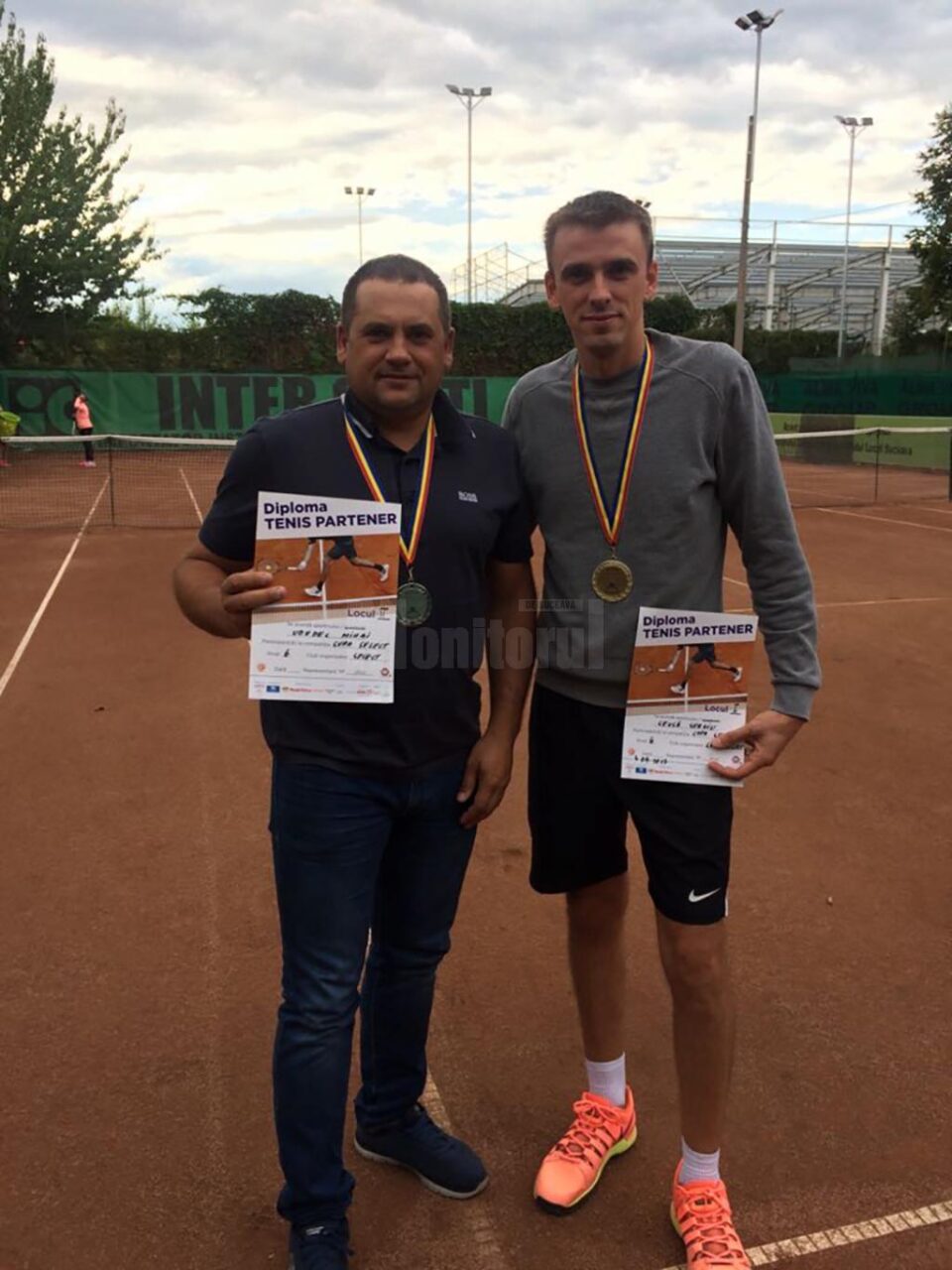 Sergiu Ceucă (dreapta), alături de Mihai Ududec, finaliștii de la Nivelul 6