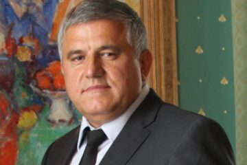 Dumitru Mihalescul consideră că actuala guvernare dă dovadă de dispreț față de educație