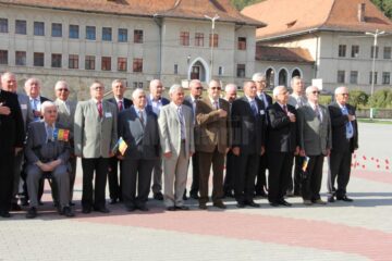 Promoția 1967 a Colegiului Militar din Câmpulung s-a reunit cu prilejul jubileului de 50 de ani