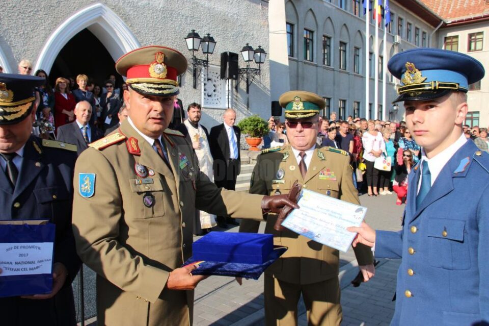 Debut de an școlar la Colegiul Național Militar Câmpulung, foto Sbiera Laurențiu