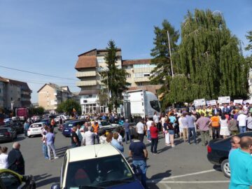 Sucevenii au îngroșat rândul protestatarilor care au solicitat construcția autostrăzii Ungheni - Iași - Târgu Mureș