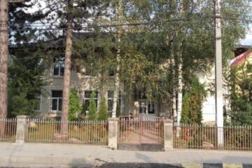 40 de elevi ai Liceului Tehnologic „Vasile Cocea” Moldovița vor primi burse