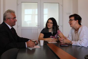 Primarul Sucevei a participat la deschiderea de an școlar la 14 unități de învățământ
