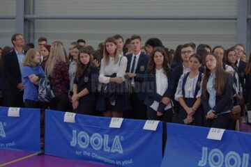 Proaspăt absolvent al Universității Oxford, laureat cu Diploma și Placheta de onoare a Colegiului „Ștefan cel Mare”