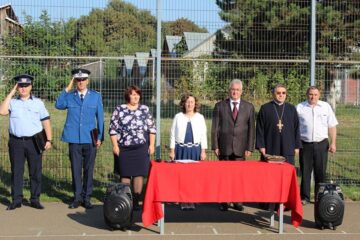 Primarul Sucevei a participat la deschiderea de an școlar la 14 unități de învățământ