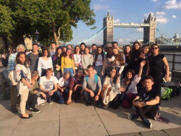 Doi elevi suceveni au experimentat, pentru o săptămână, viața de student la Oxford