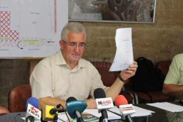 Primarul Ion Lungu, la conferinta de presa