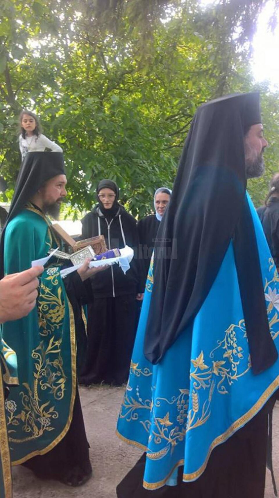 Sfinte moaște din Grecia, aduse la hramul Mănăstirii Râșca