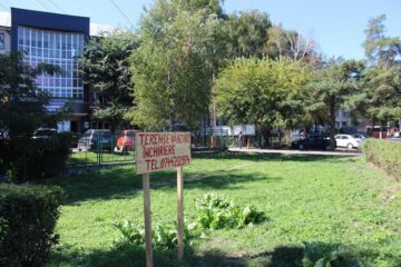 O nouă construcție ar putea apărea curând în fața sediului IȘJ Suceava