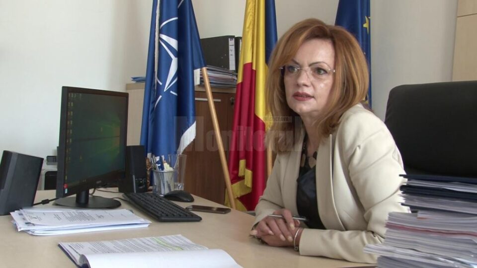 Prefectul de Suceava, Mirela Adomnicăi