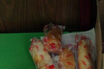 CJ trebuie să recupereze prejudiciul produs bugetului prin decontarea a circa 300 de cornuri/școală/an