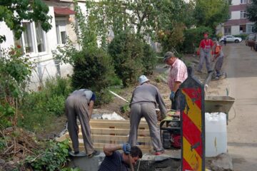 Asigurarea apei calde depinde de finalizarea lucrărilor de termoficare din Zamca