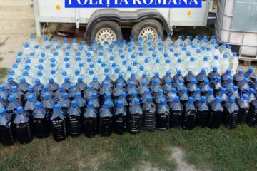 O tonă de alcool, confiscată de polițiști