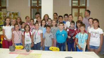 Premii acordate în cadrul expoziției Atelierelor de artă „Din secretele maeștrilor - lumină și culoare”