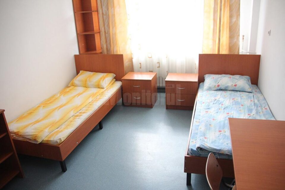 Universitatea din Suceava poate onora mai puțin de jumătate din numărul de cereri