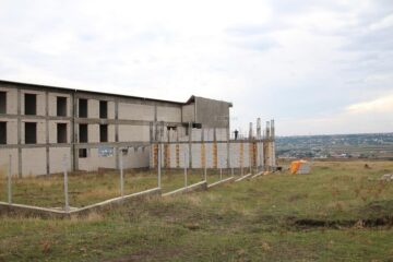 100.000 de euro pentru Casa Corpului Didactic din Șcheia. Între timp, termenul de finalizare s-a decalat cu cinci ani