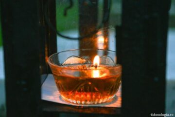 Nu lua în seamă nedreptatea și nici lauda