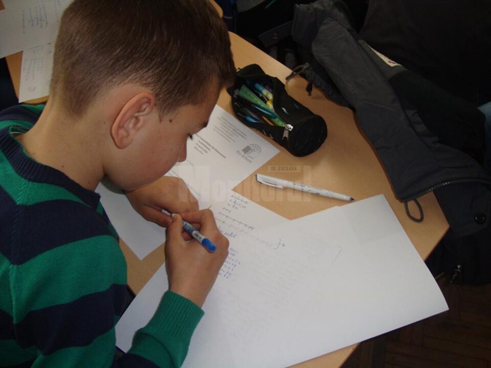 Elevii nu fac cursuri joi, 5 octombrie, însă vor participa la activități educative și recreative