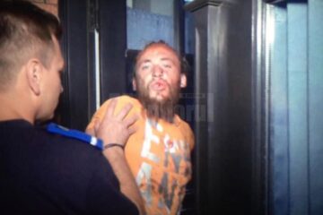 Ioan Beșa, la câteva minute după ce l-a ucis pe polițistul Sorin Vezeteu