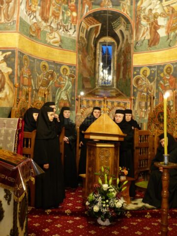 Slujbă de Te Deum și lansări de carte, la Mănăstirea Voroneț, în cinstea Stareței Irina Pântescu