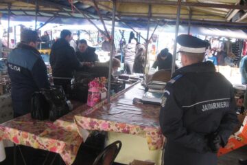 Polițiștii au aplicat amenzi în valoare de aproape 25.000 de lei