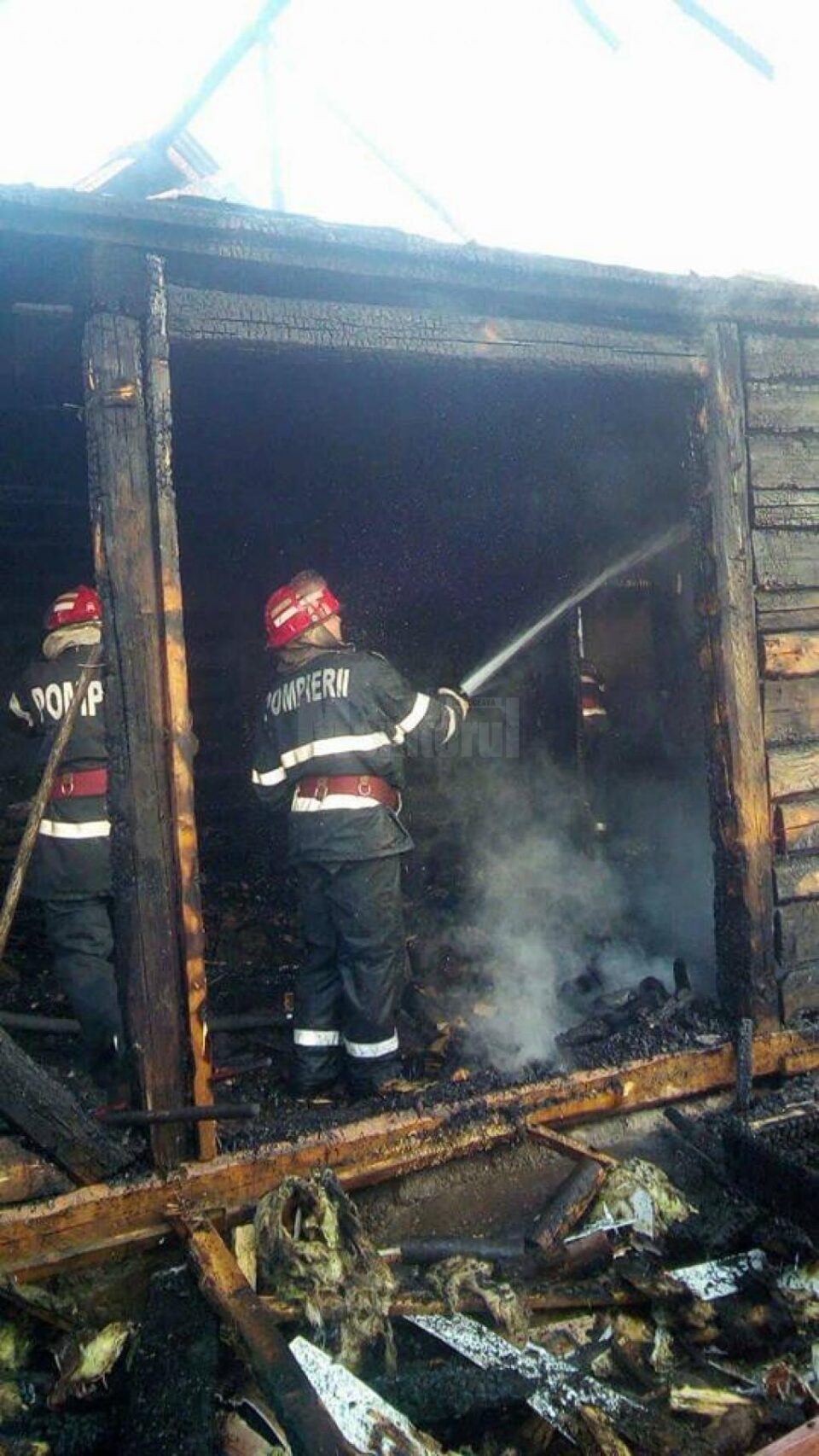Incendiu la o casă din Baia1