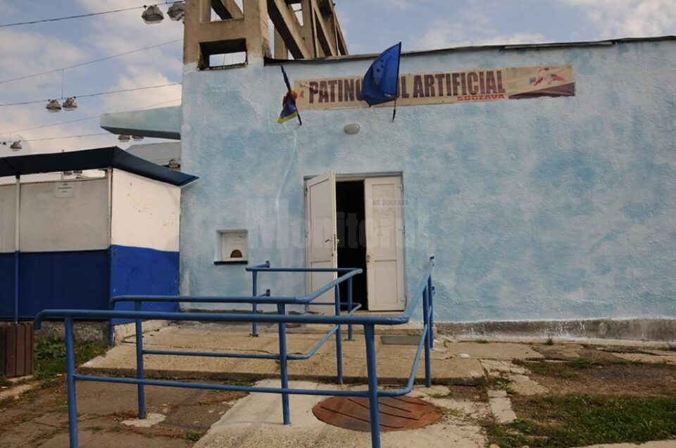 În această perioadă, la Patinoarul Artificial se fac lucrări de renovare și pregătire pentru noul sezon În această perioadă, la Patinoarul Artificial se fac lucrări de renovare și pregătire pentru noul sezon