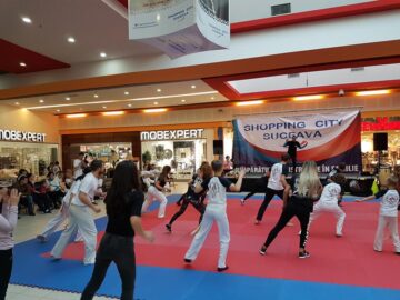 Arte marțiale, muzică și dansuri pe ritmuri braziliene, la primul festival de Capoeira