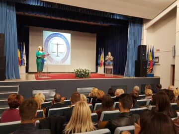 Număr record de noi studenți la „cea mai bună Universitate a Bucovinei”