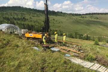 Forările de la Cârlibaba au determinat compania Vast Resources să deschidă o nouă mină de aur, argint și cupru