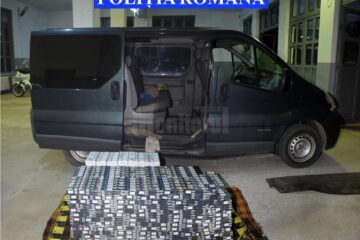 Țigări de contrabandă de peste 50.000 de lei, confiscate de polițiștii din Fălticeni