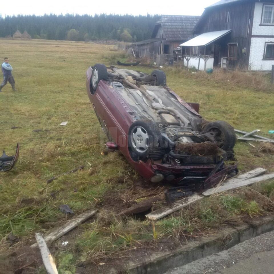 Ultimul accident s-a petrecut ieri, tot în condiții de carosabil umed