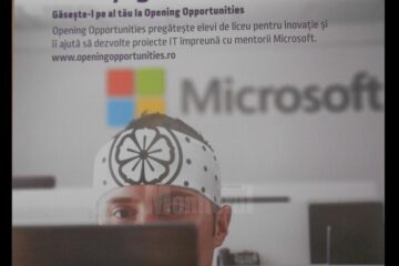 Voluntari Microsoft oferă sesiuni de mentorat pentru elevii de liceu