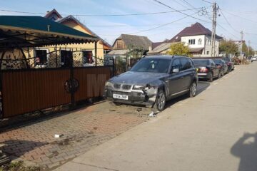 Autoturismul BMW era parcat regulamentar, în afara carosabilului