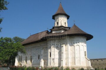 Contractul de finanțare cu 5 milioane de euro a restaurării Mănăstirii Probota a fost semnat miercuri